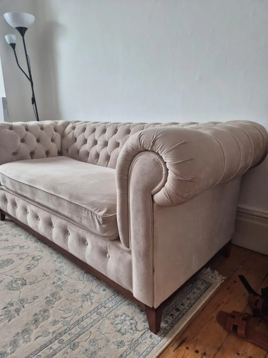 SLF BIEGE 2 seater chesterfield sofa