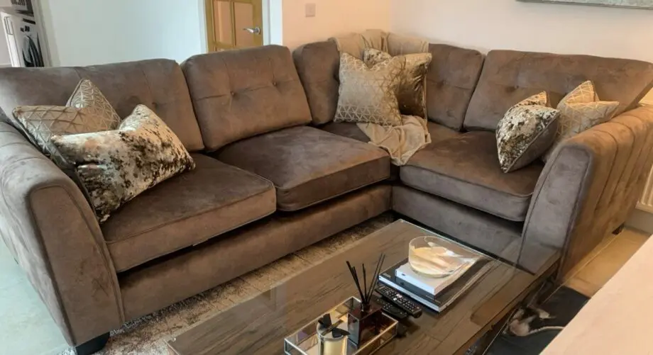 Ariana Large Fabric Classic Back Corner Sofa