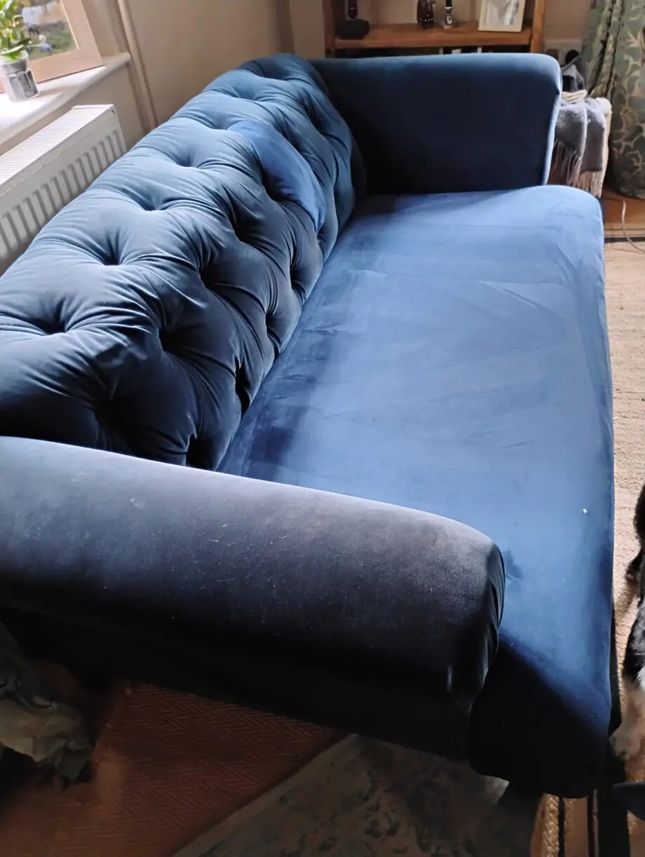Navy velvet chesterfield 3 seater sofa