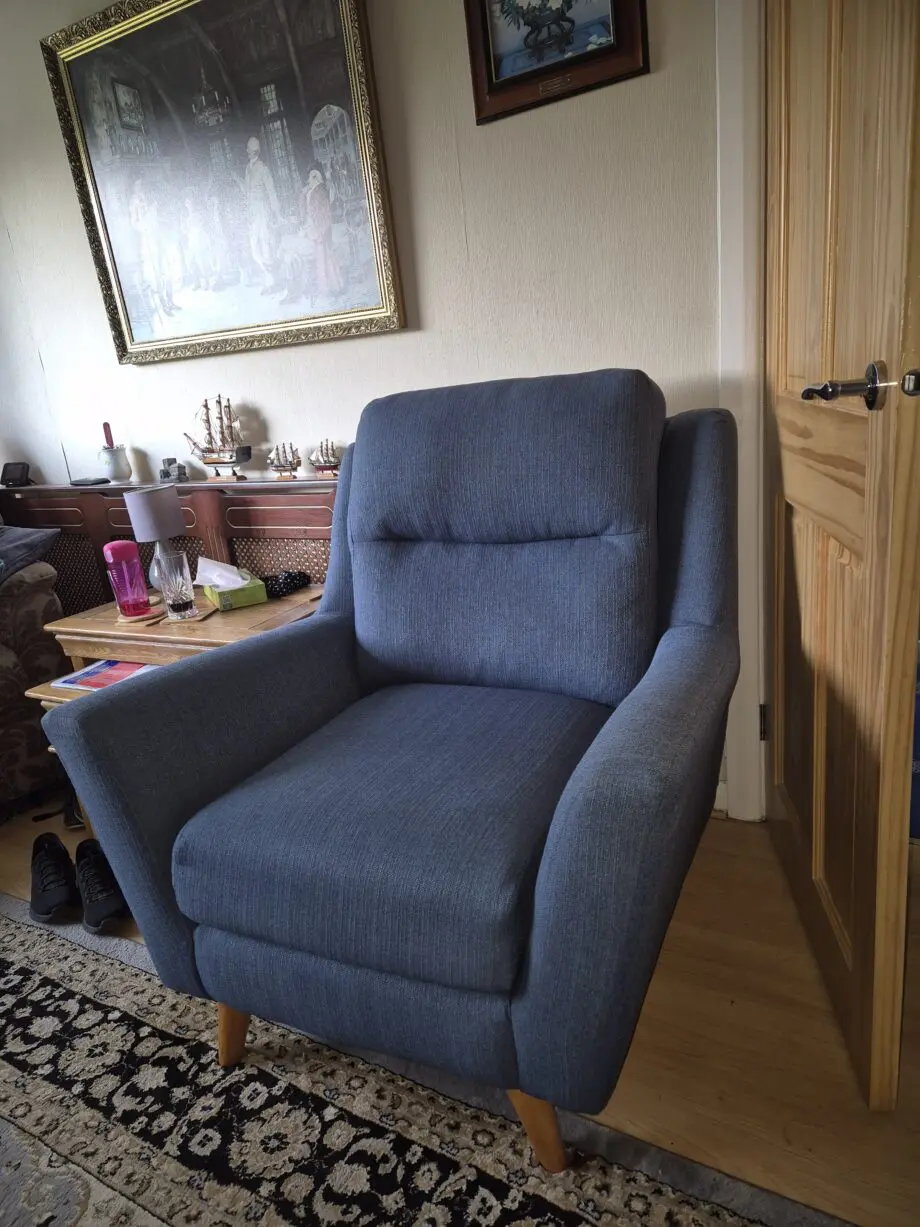 Oak furniture land Blue 3 seater and 2 chairs