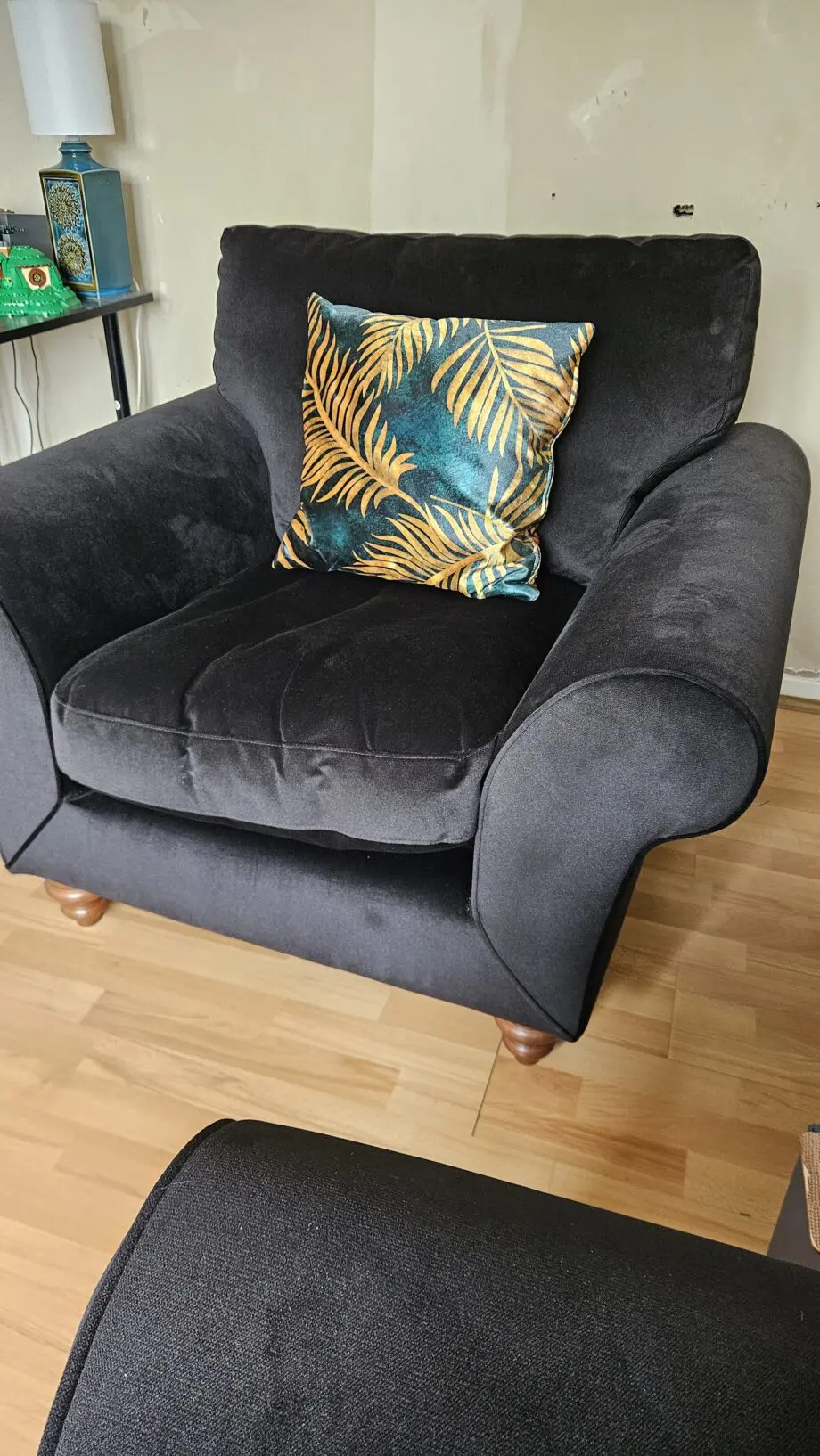 evelyn Velvet airchair
