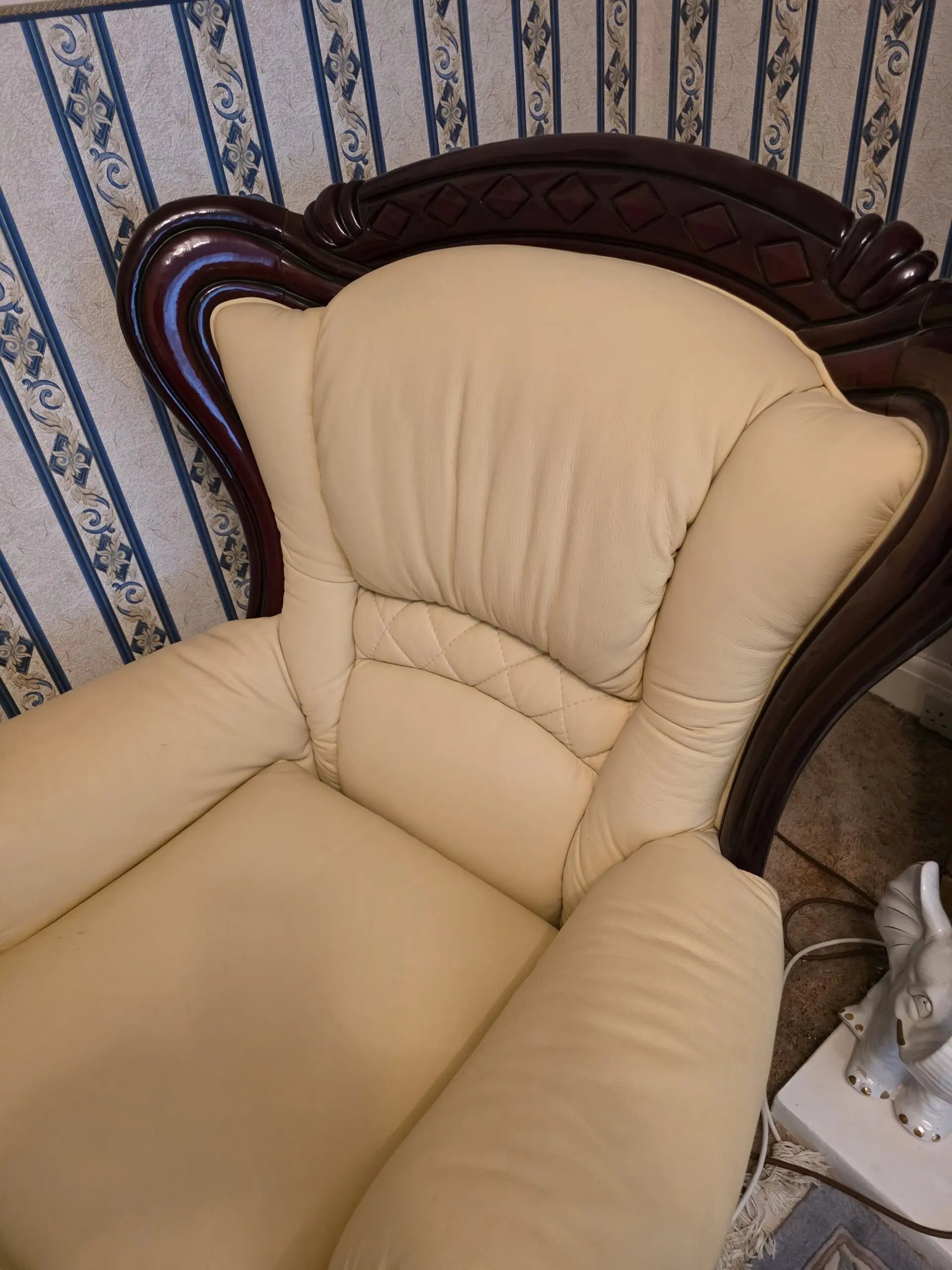 Italian leather 3 piece suite for sale