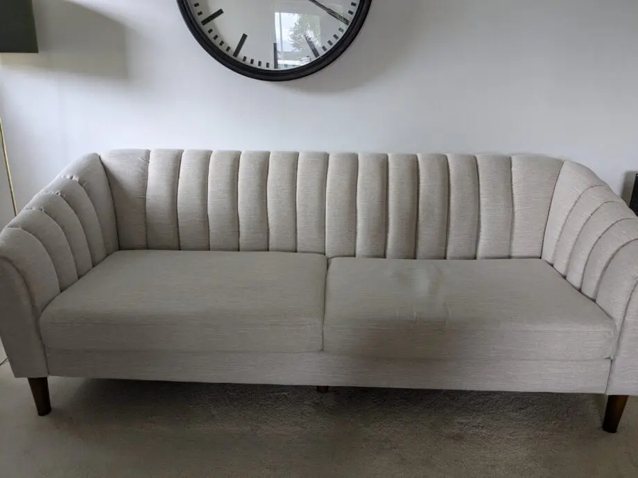 2 identical skandi style ribbed back sofas sof