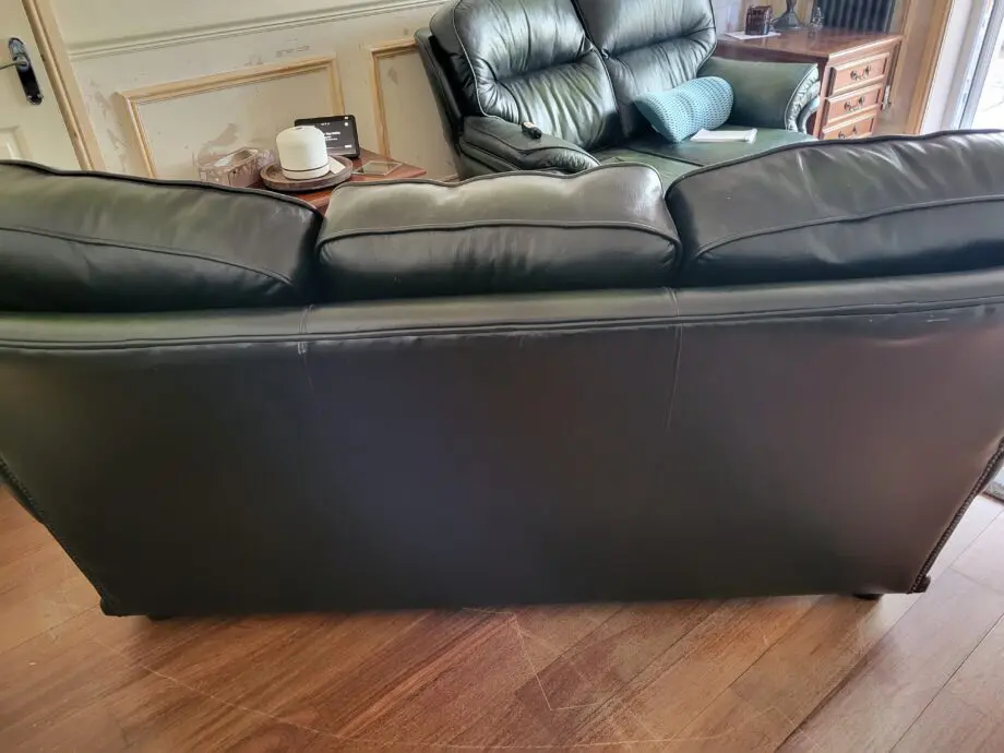 Chesterfield Couture Green Leather Sofas