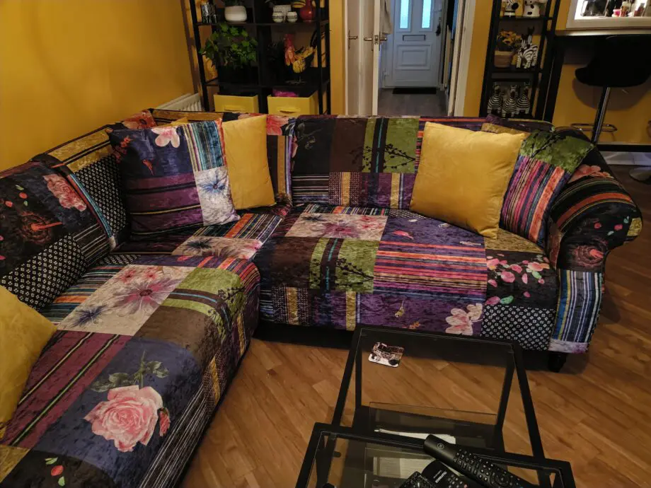 Stylish, multicoloured corner sofa