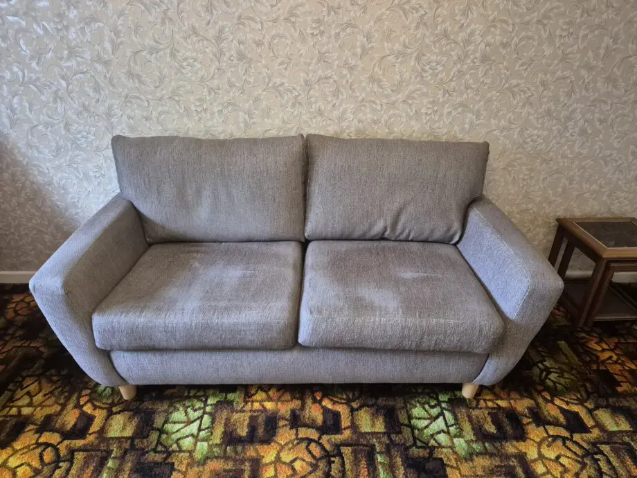 2 Seater Settee