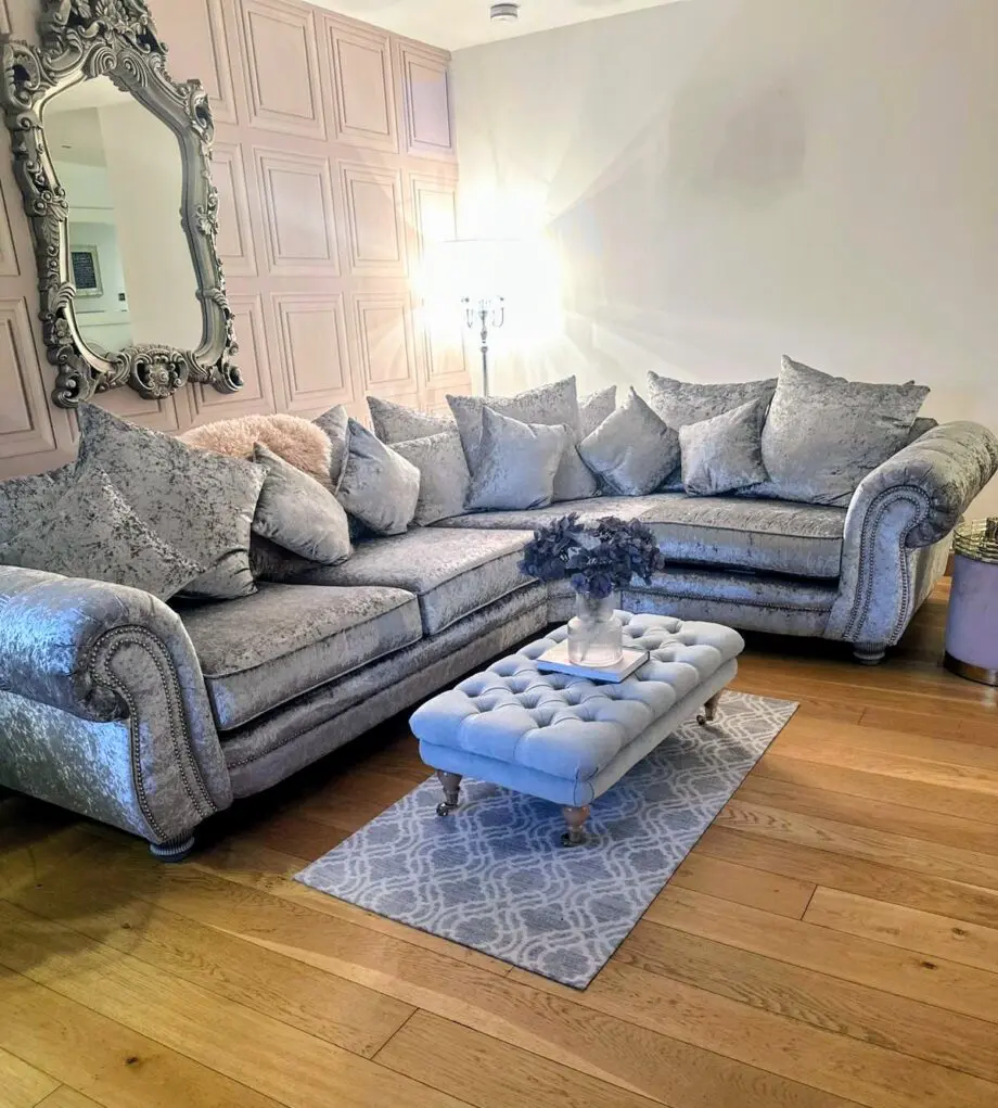 Stunning DFS nearly new luxurious corner sofa, snuggler chair and matching footstool