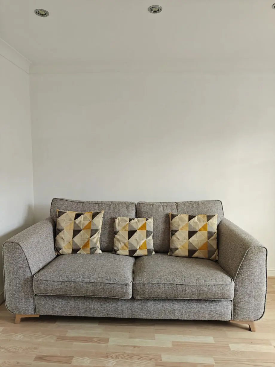 Grey 4-Seater Woven Sofa