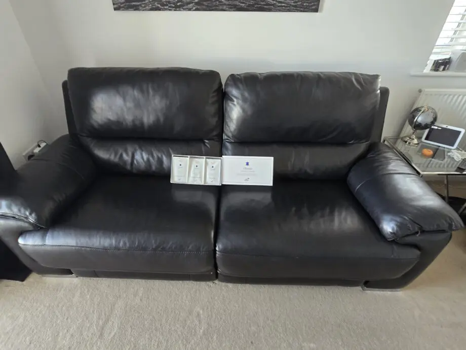 DFS FALCON LEATHER 3 SEATER ELECTRIC RECLINER SOFA IN BLACK