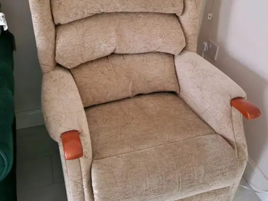2x Seater Sofa Chair Beige Velvet Floral Pattern Comfortable 100x78x77cm
