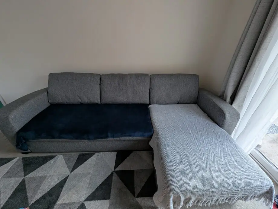 FFS Layla 3-seater sofa