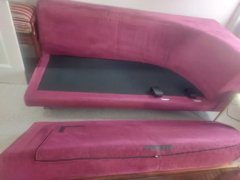 Vintage Italian burgundy red corner sofa "Domino" by Seven Salotti - 2002