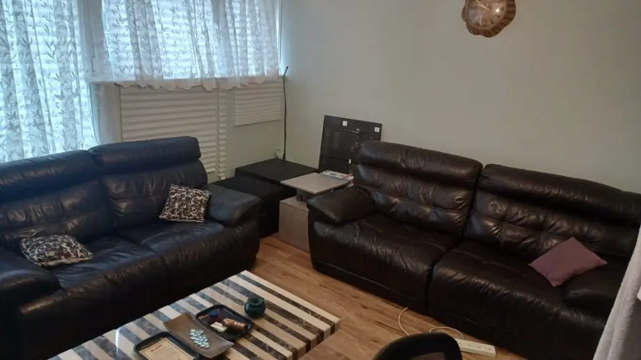 Brown Leather Electeic Reclining Sofa