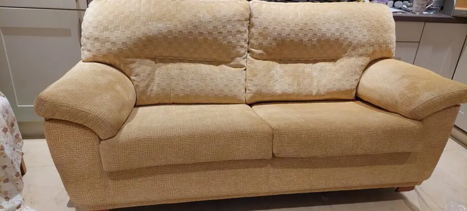 Gold settee