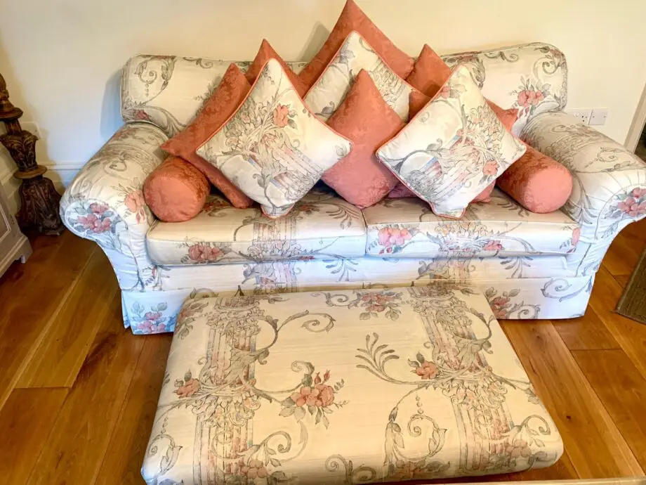 Beautiful MultiYork 3 seater sofa , 2 seater sofas and footstool. Mint condition. 15 square cushions included