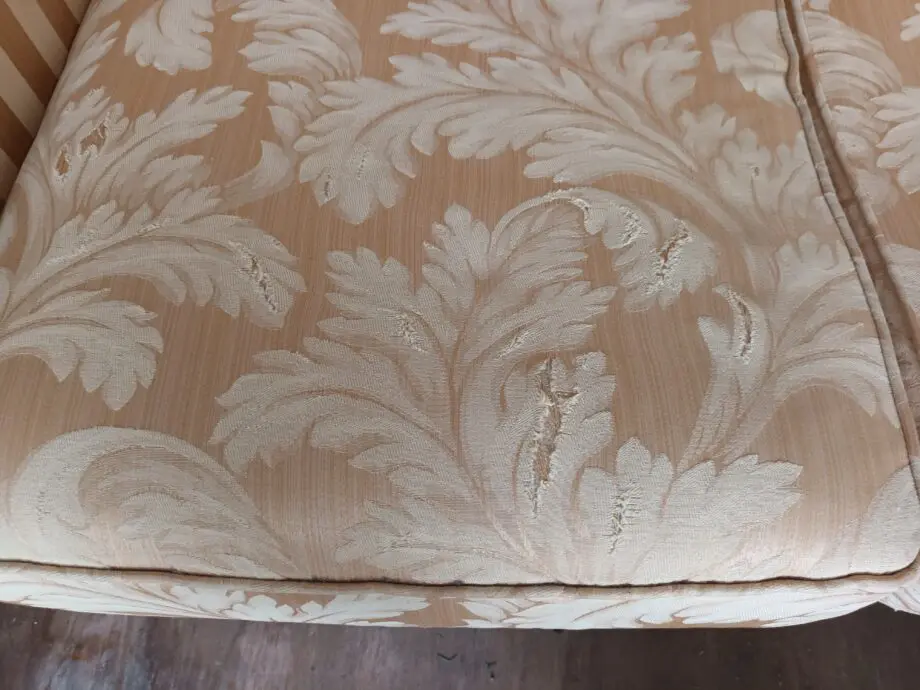 Duresta Gold Traditional Sofa suite