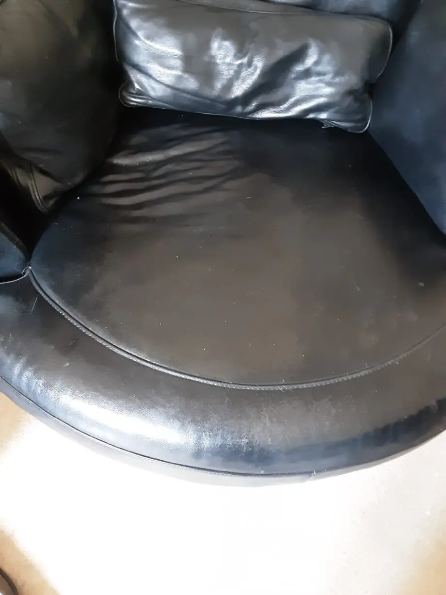 DFS Black Leather Cuddle Chair