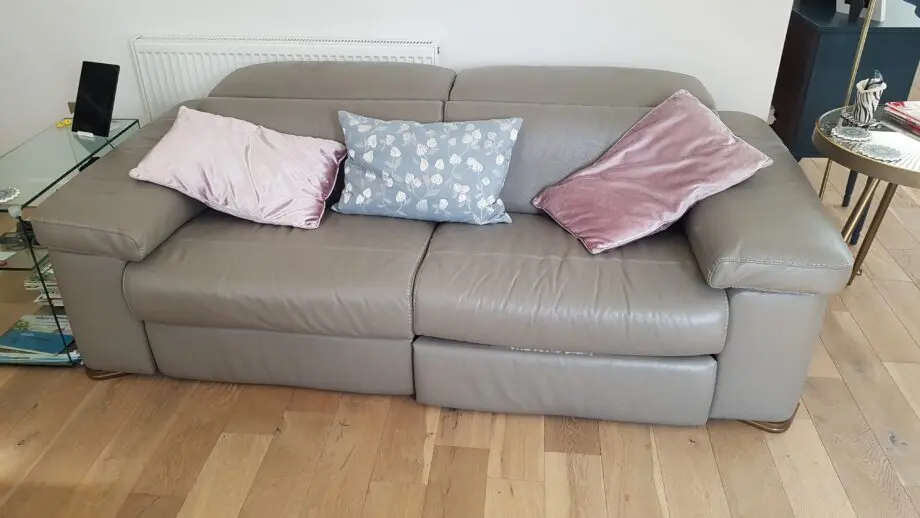 Natuzzi Molari 3 str. electric double recliner