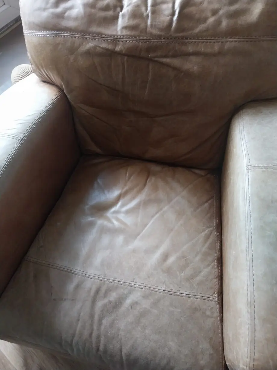 DFS Caesar tan Armchair