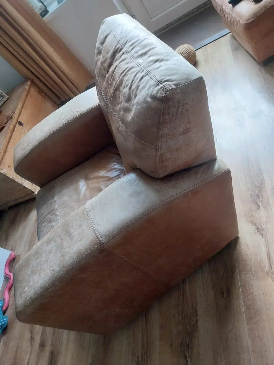 DFS Caesar tan Armchair