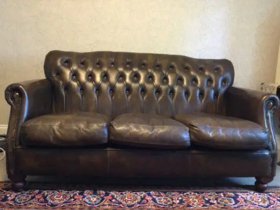 3 settee brown settee