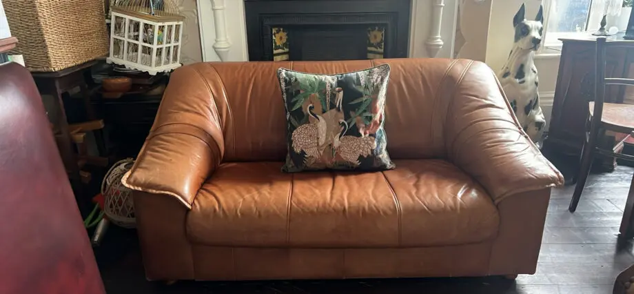 Vintage ikea Holland sofa (buffalo leather)