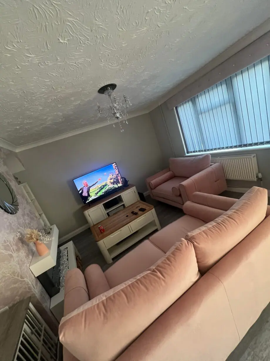 Dfs ted baker