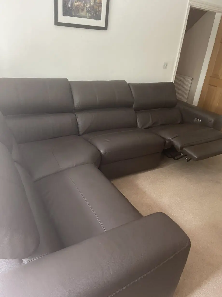 Authentic Italian leather sofa brown corner suite make is MARINELLI HOME
