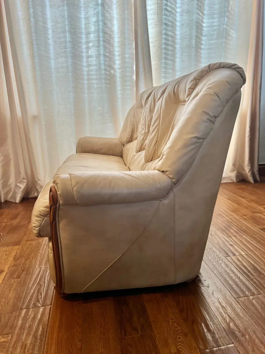 Italian Leather Sofa Set