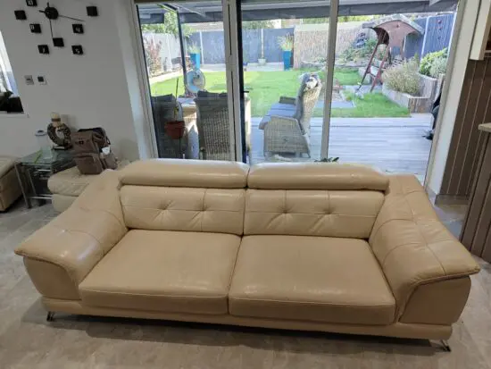 Cream Leather Sofa – 3 Seater with Manually Adjustable Head Rests – Sofology