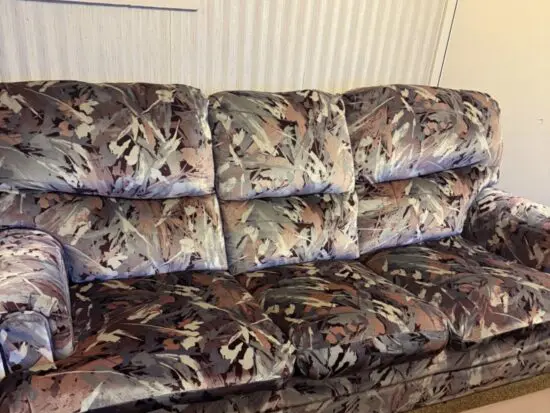 3 seater sofa and 2 armchairs
