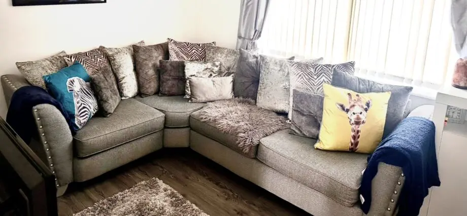 Grey sparkly thread corner sofa with accent chair and footstool