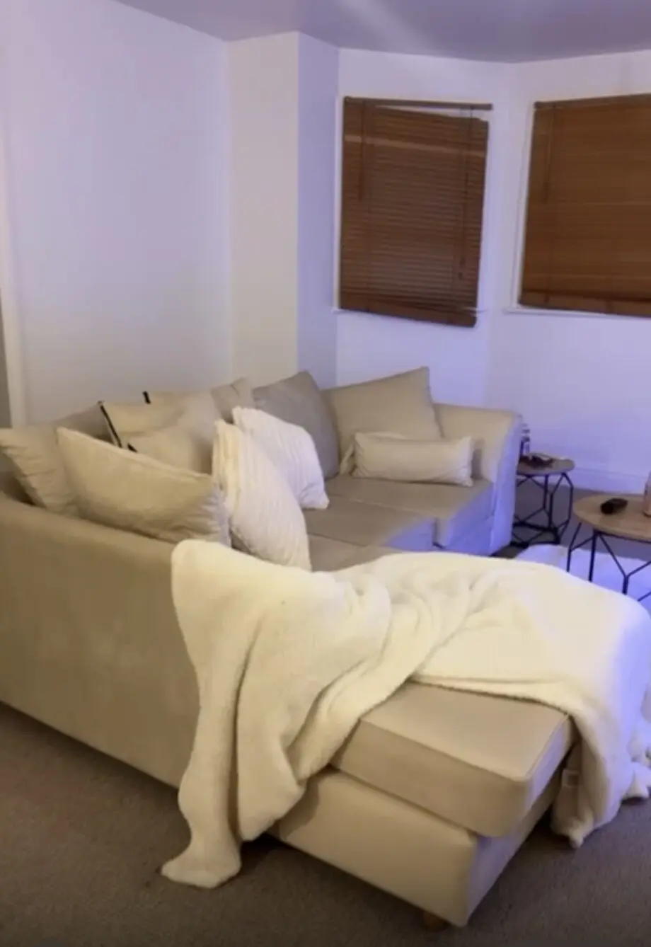 Chicago Velvet Corner Sofa
