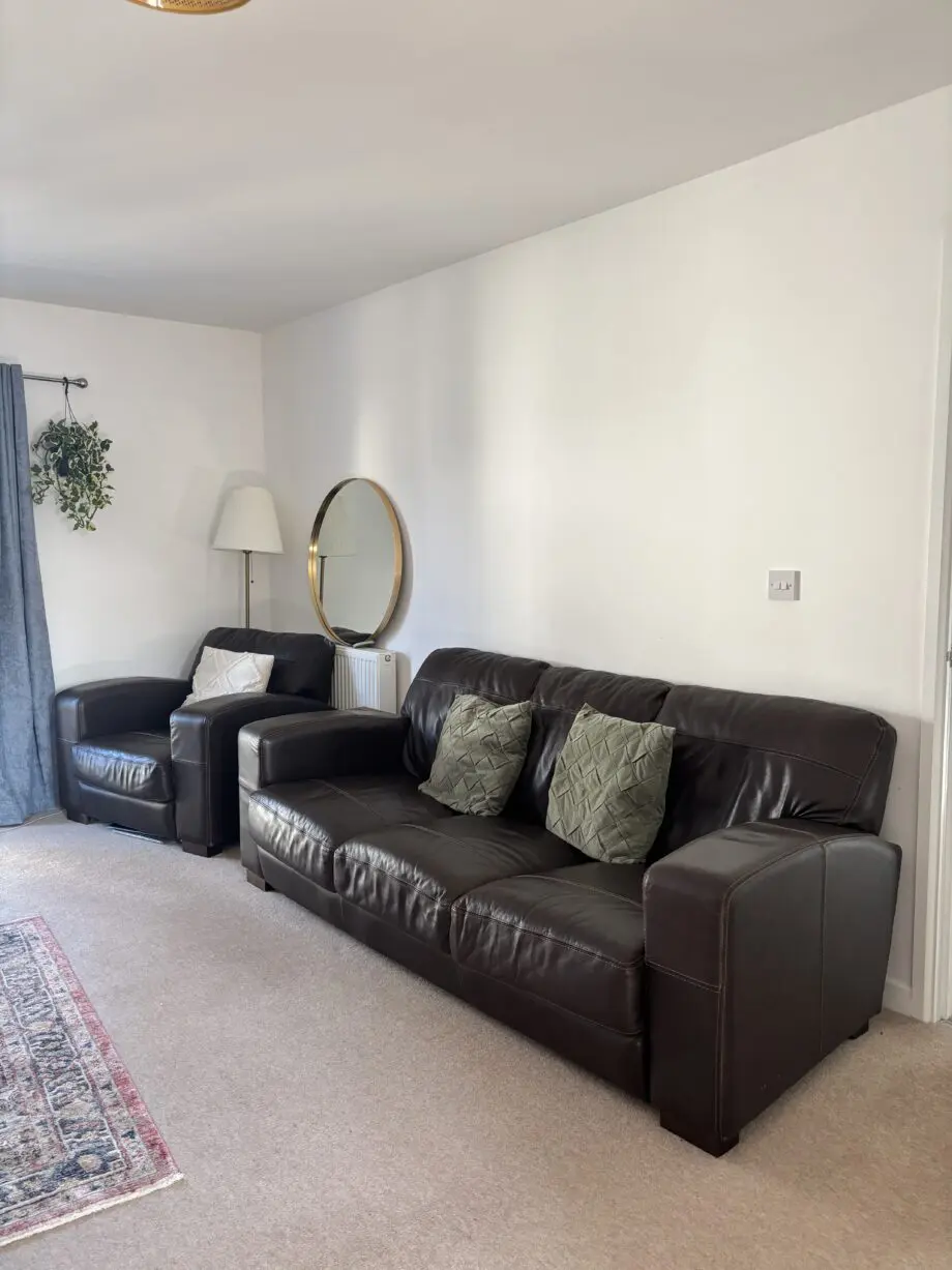 Brown leather 3 seater & armchair sofa