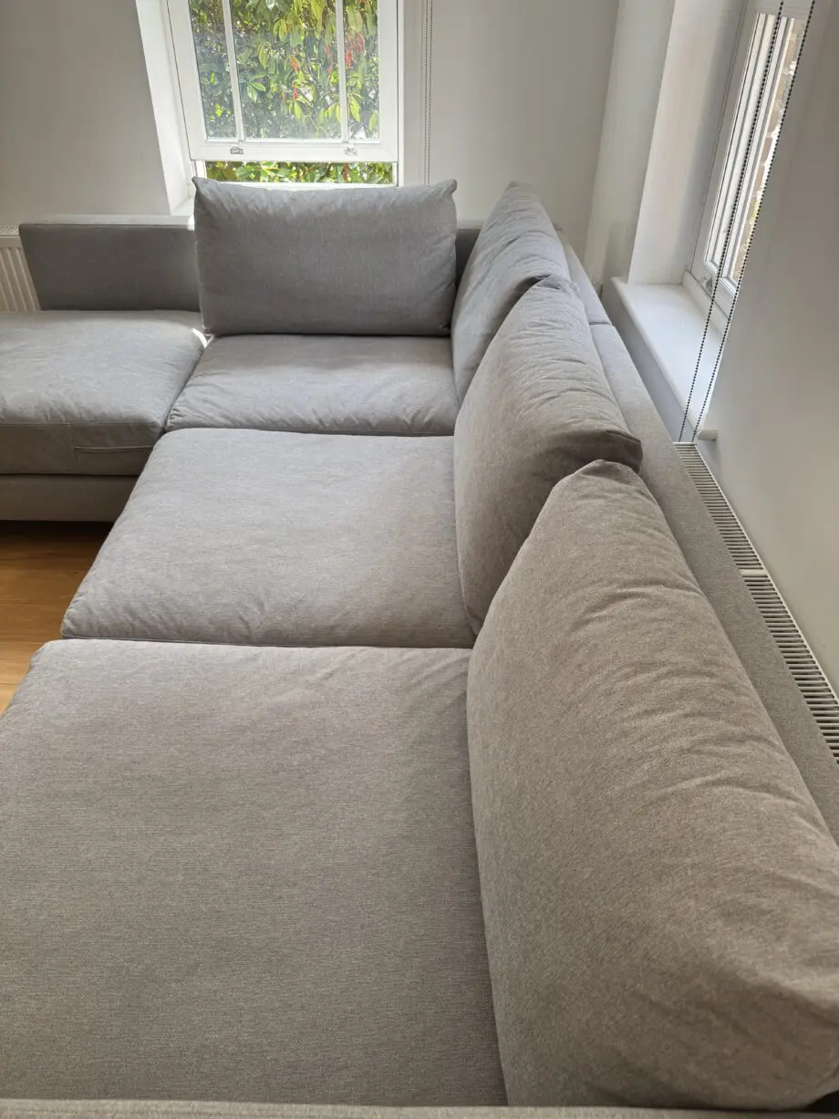 Corner Sofa, great condition, light grey colour, built to last