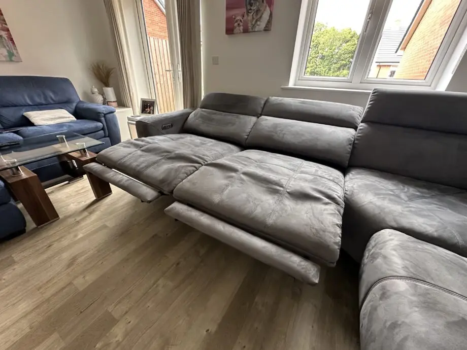 Sofology Marvella three seater recliner. 3 x recliner