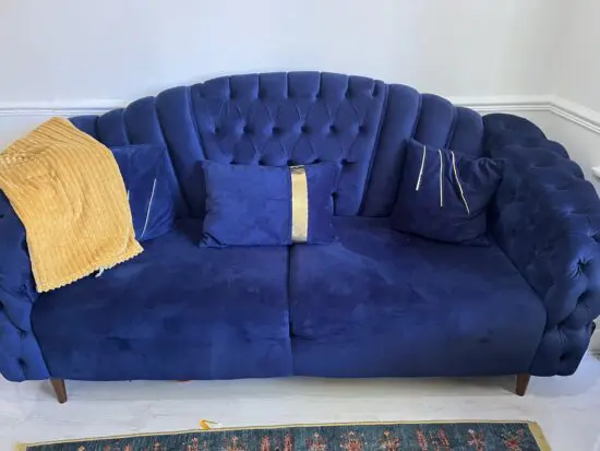 Navy blue velvet sofa set with cousins