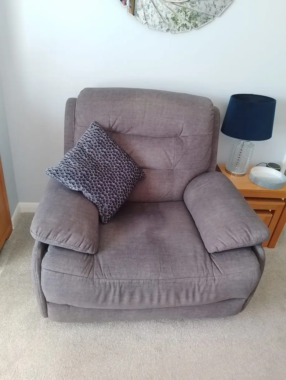 Oak furniture land electric reclining sofa and chair
