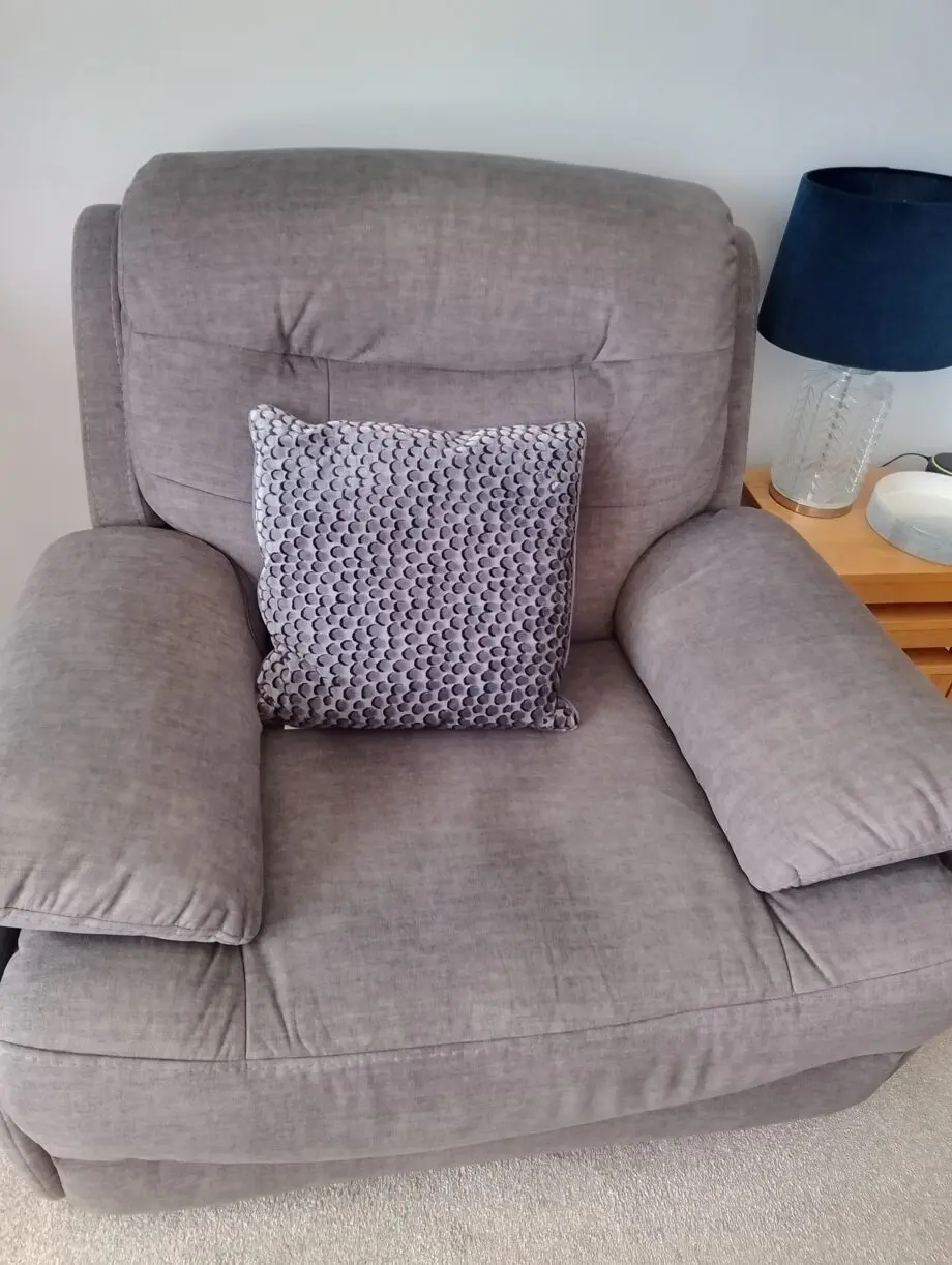 Oak furniture land electric reclining sofa and chair