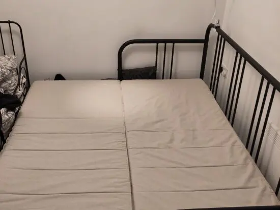 IKEA Fyresdal Day Bed w/ Vannareid Mattresses