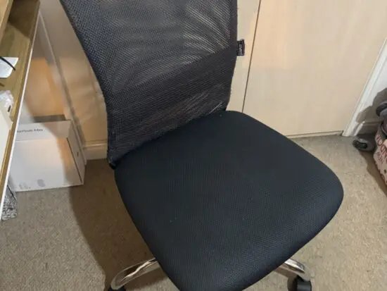 Revolving chair