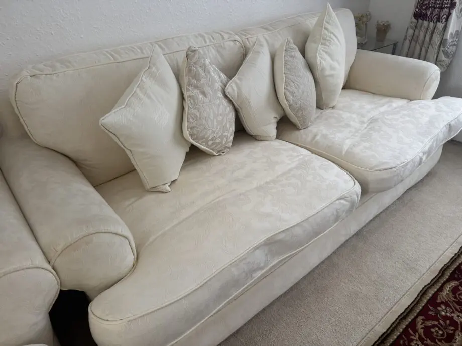 Dfs 3 piece suite in cream.
