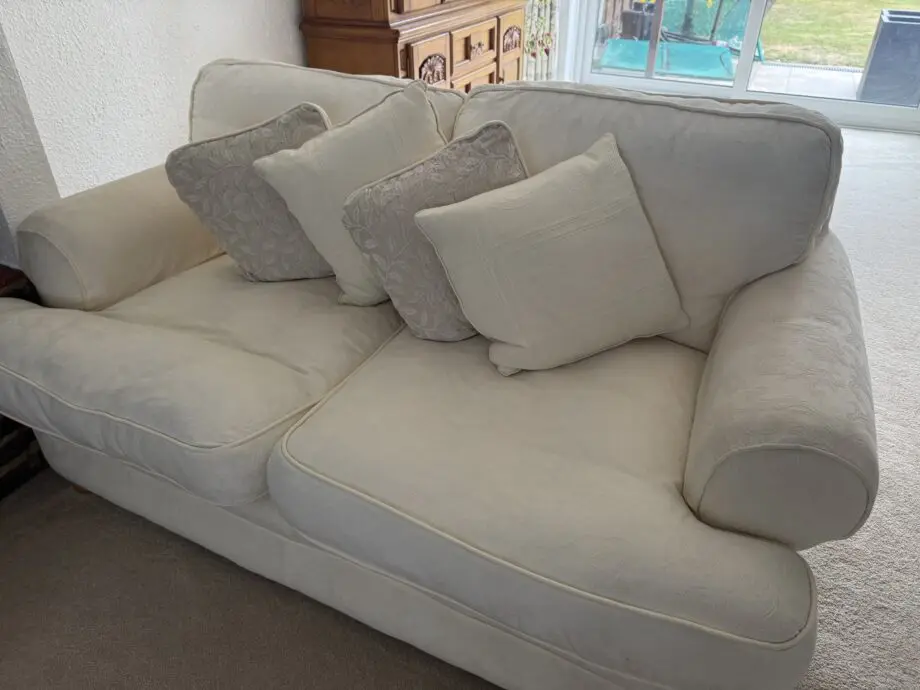 Dfs 3 piece suite in cream.