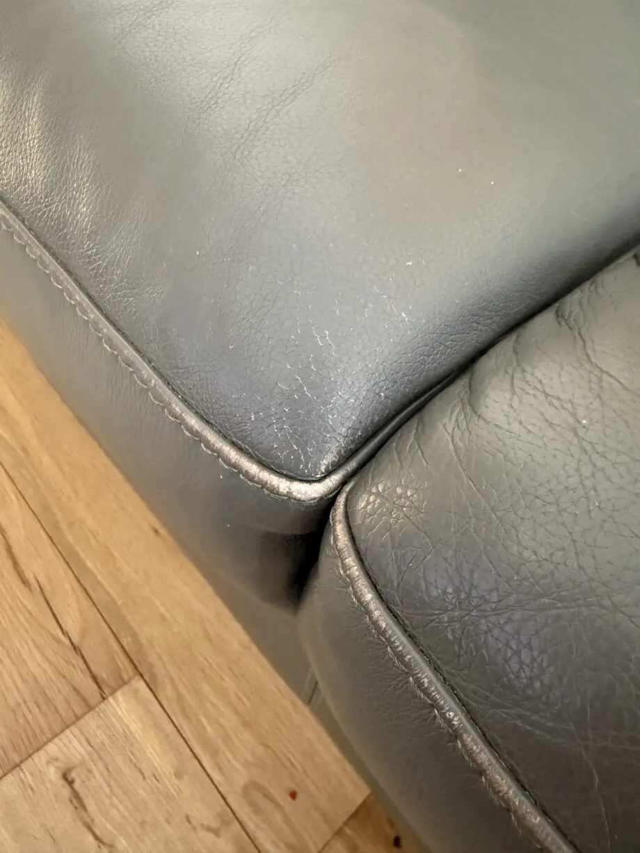 Leather sofa set