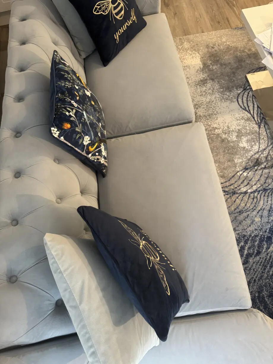 Luxury OAK&MORE Corner Sofa – Light Grey Plush Velvet