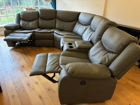 Sofashop Electric reclining leather corner sofa with chargers & cup holders