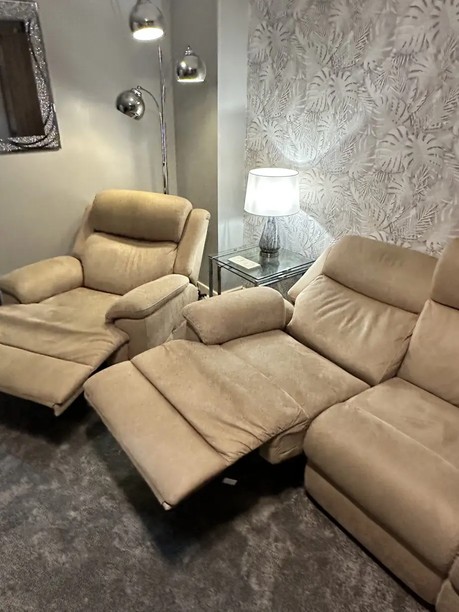 Sofology 3 + 1 Seater Sofa & Chair (electric recline)