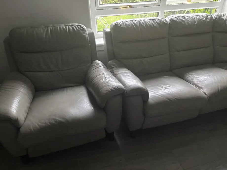 Leather recliner sofa