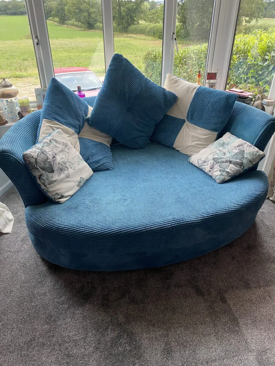 Snuggle sofa