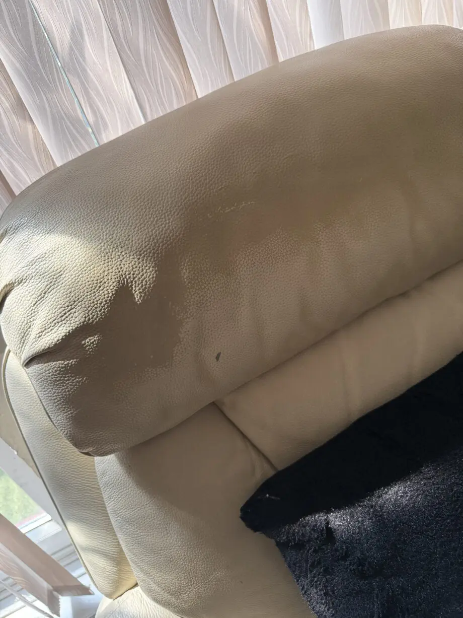 Dfs cream leather corner sifa